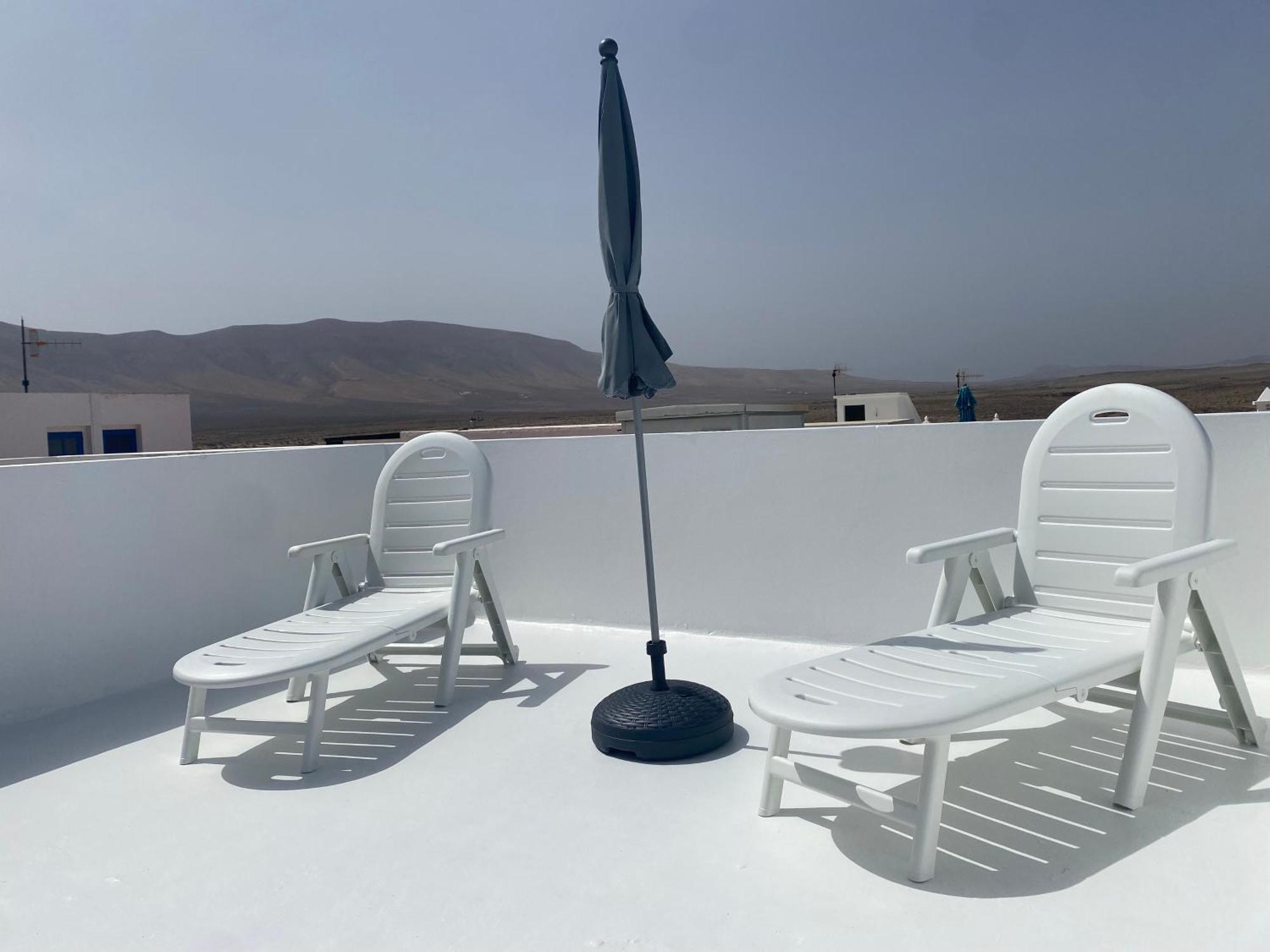 Casa Rosa Apartment Famara Exterior photo